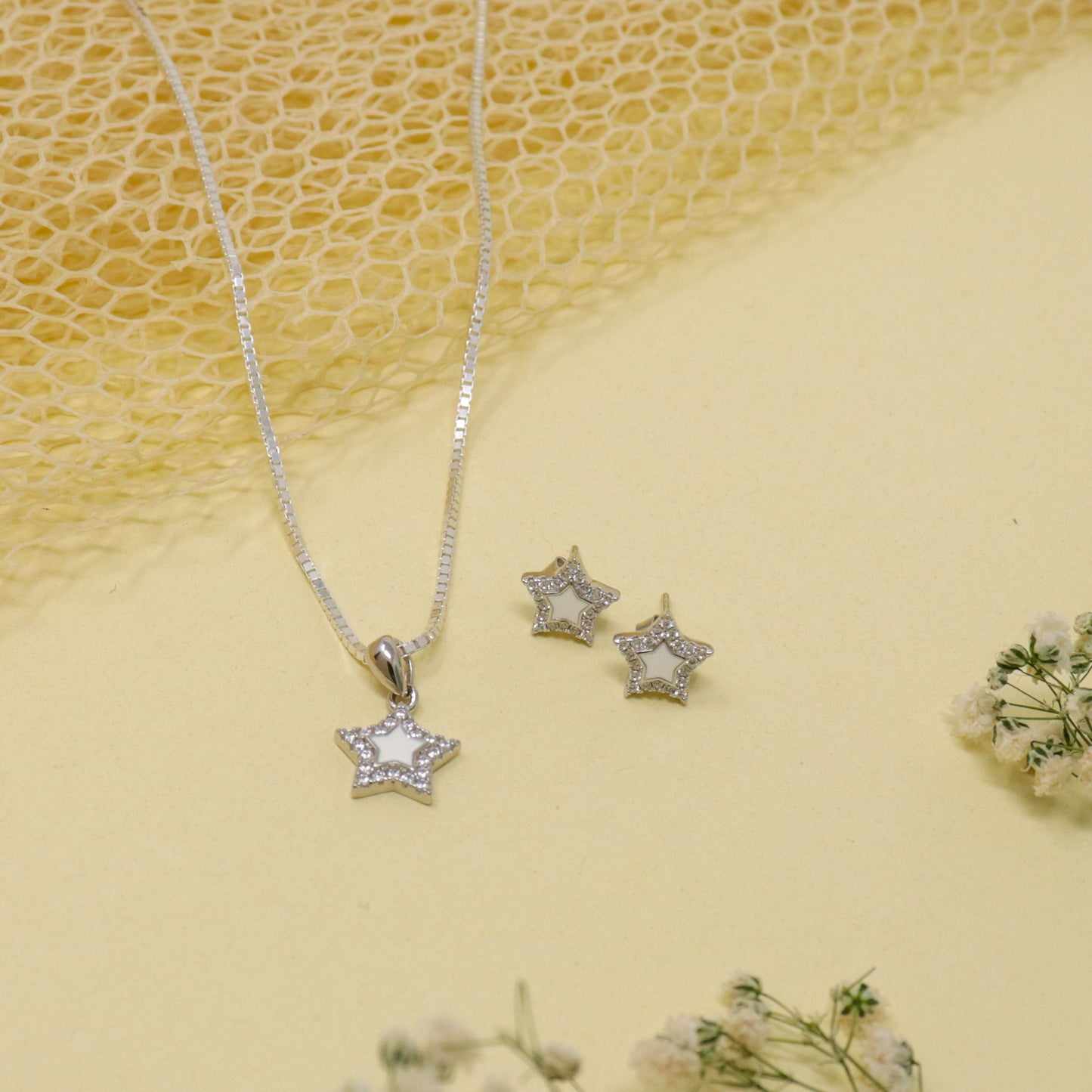 RADIANT STAR CZ NECKLACE WITH EARRING