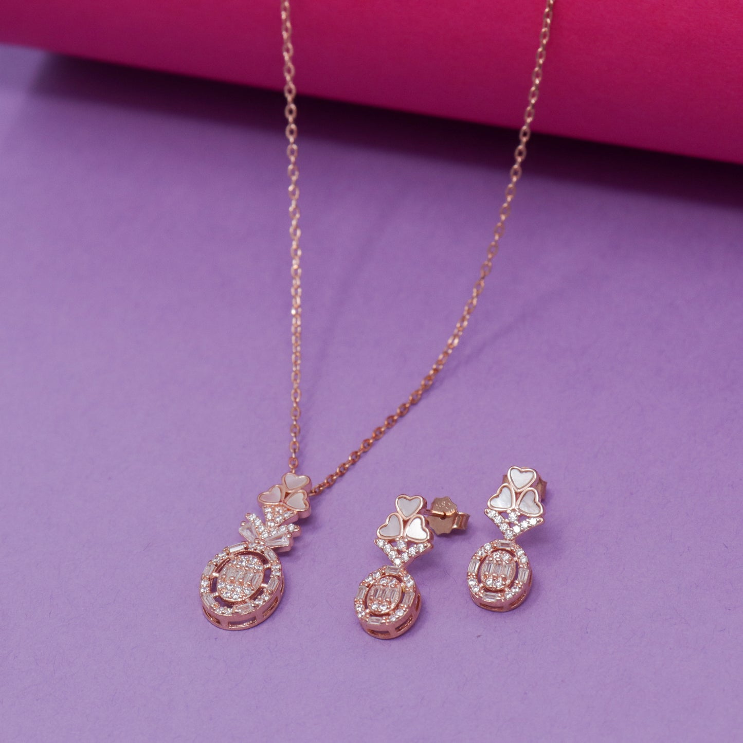 TIMELESS TREASURE CHAIN NECKLACE WITH EARRING