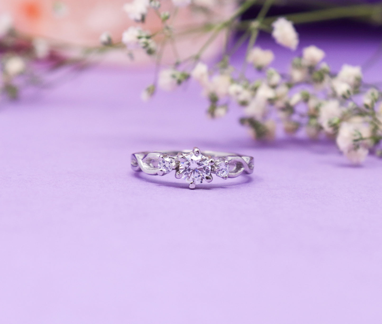 RADIANT BLOSSOM RING