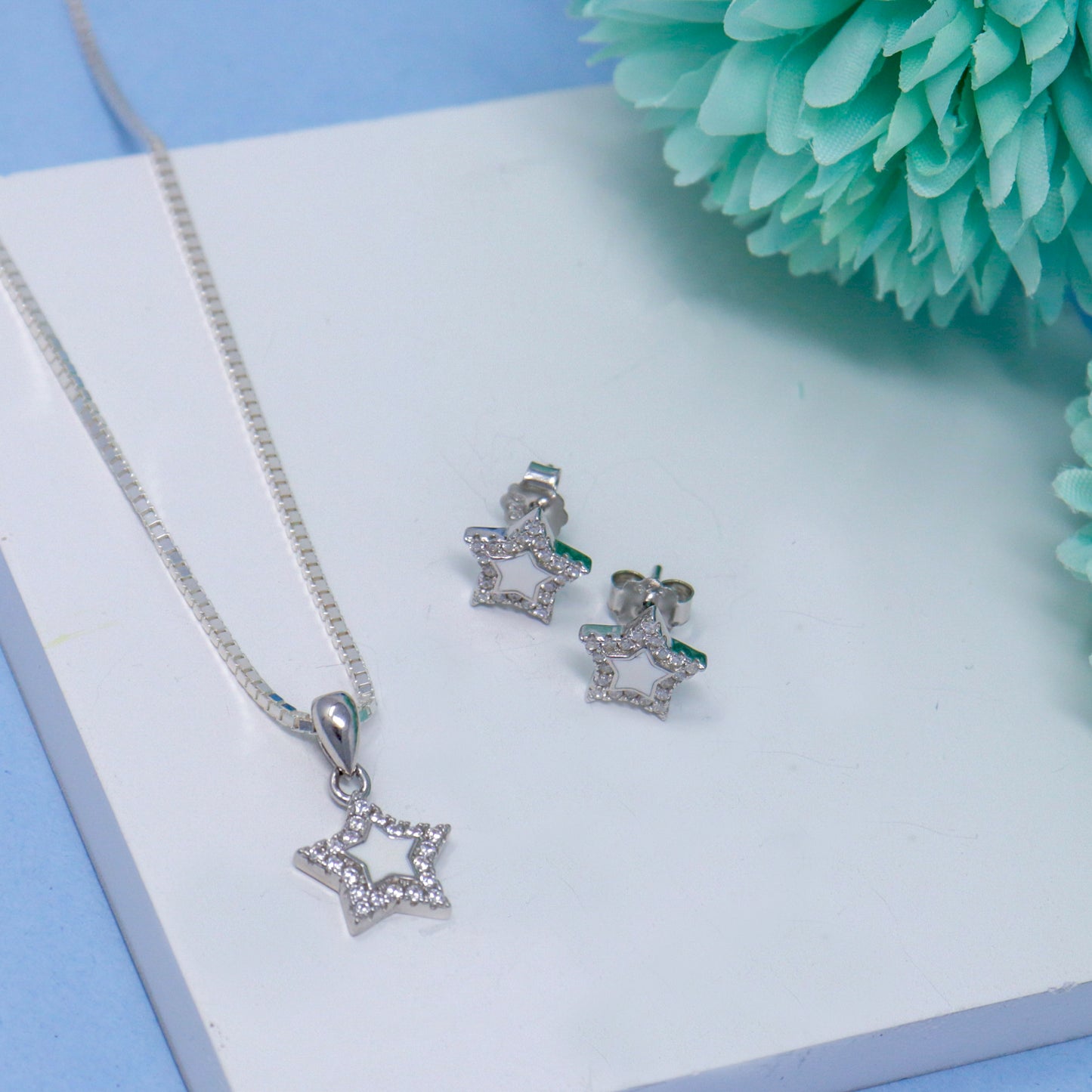 RADIANT STAR CZ NECKLACE WITH EARRING