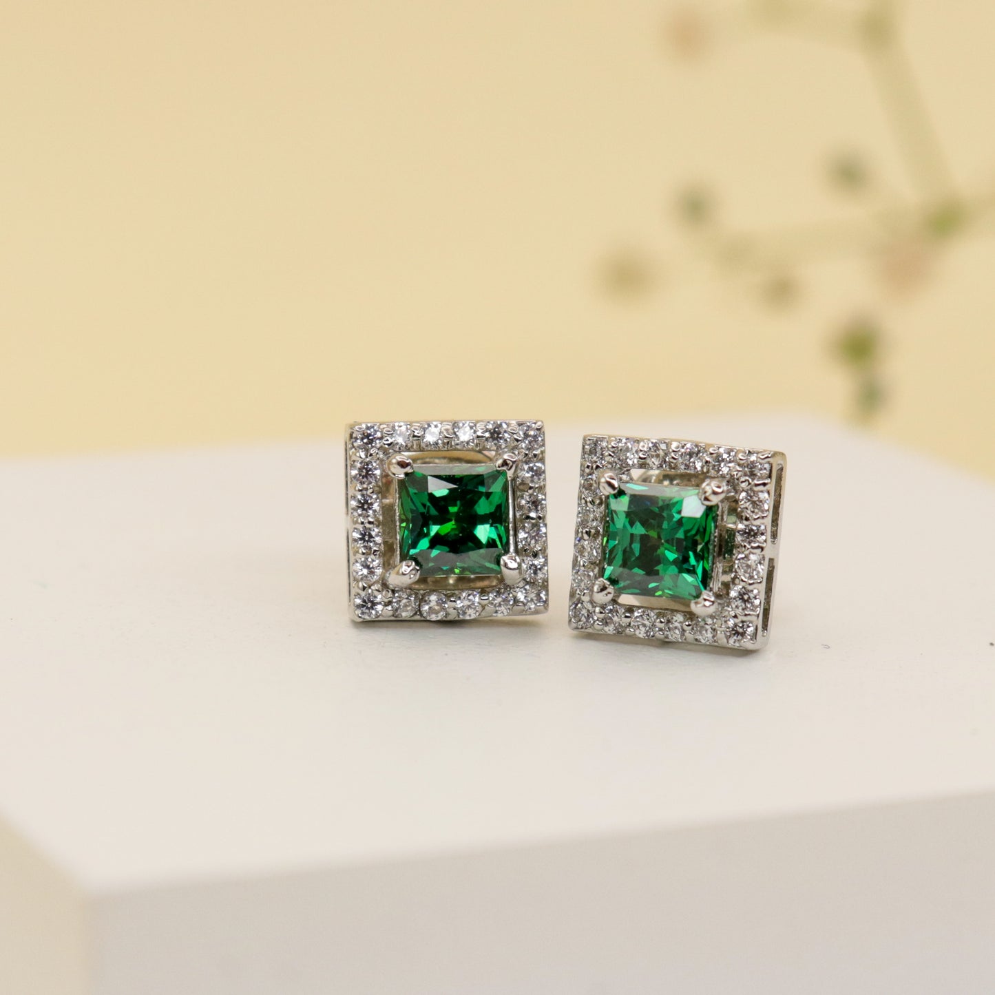 GLEAMING SQUARE EMERALD CZ EARRING