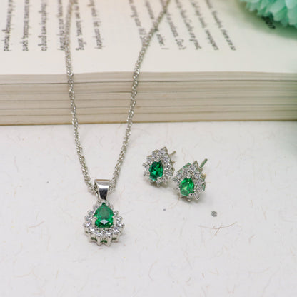 EMERALD SPARKLE CHAIN NECKLACE WITH EARRING