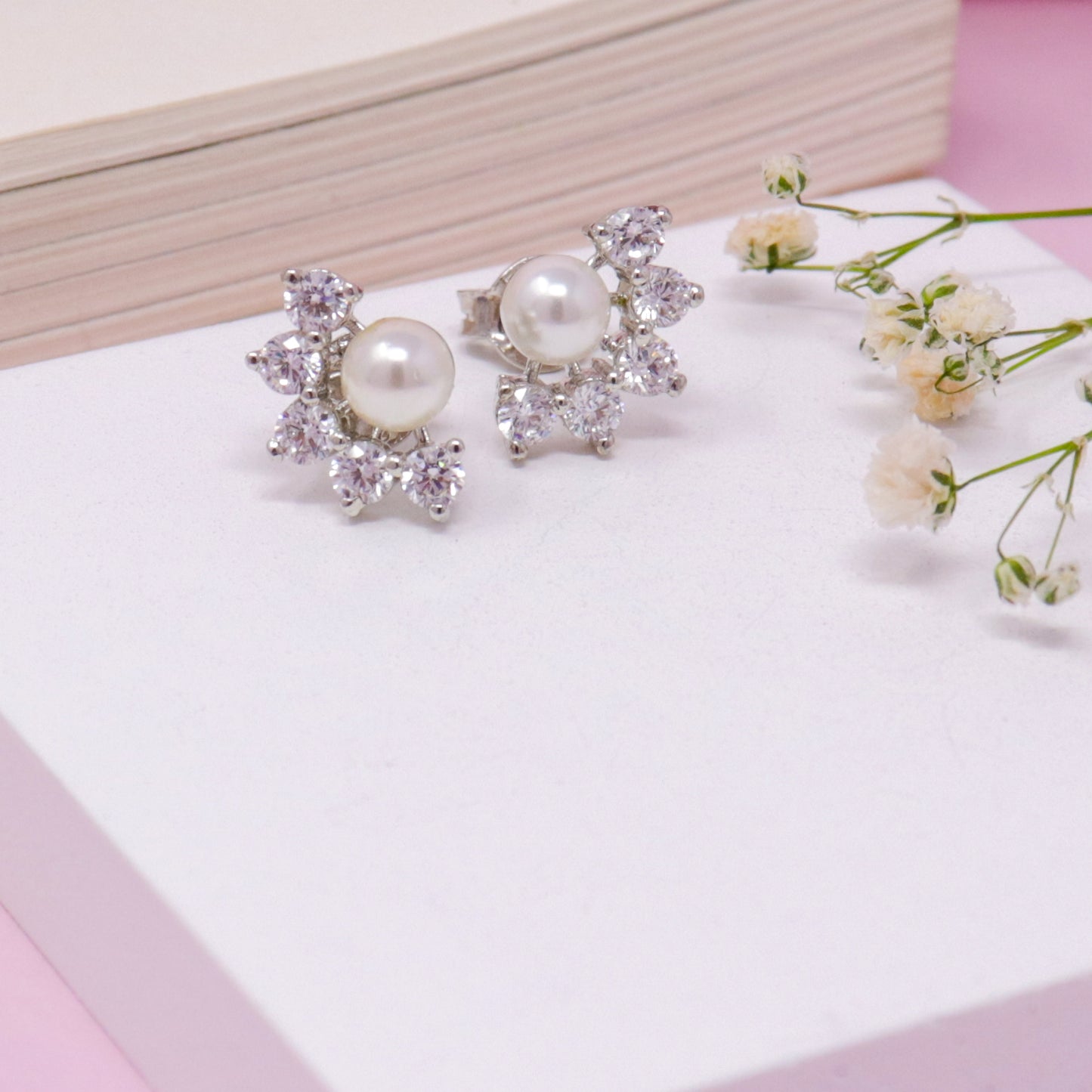 PEARL MOONLITE CZ GLOW EARRING