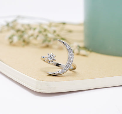 SILVER MOON GLOW RING