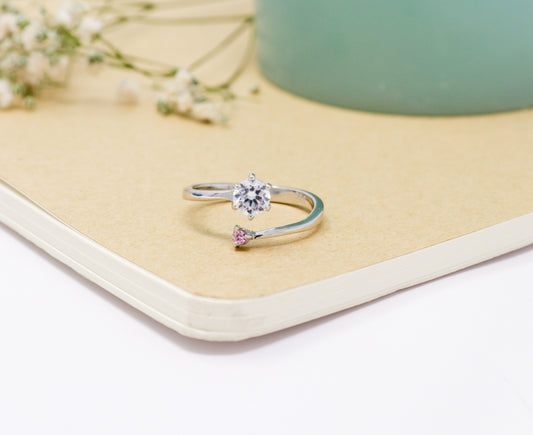 CLASSY SOLITAIRE CZ SILVER RING